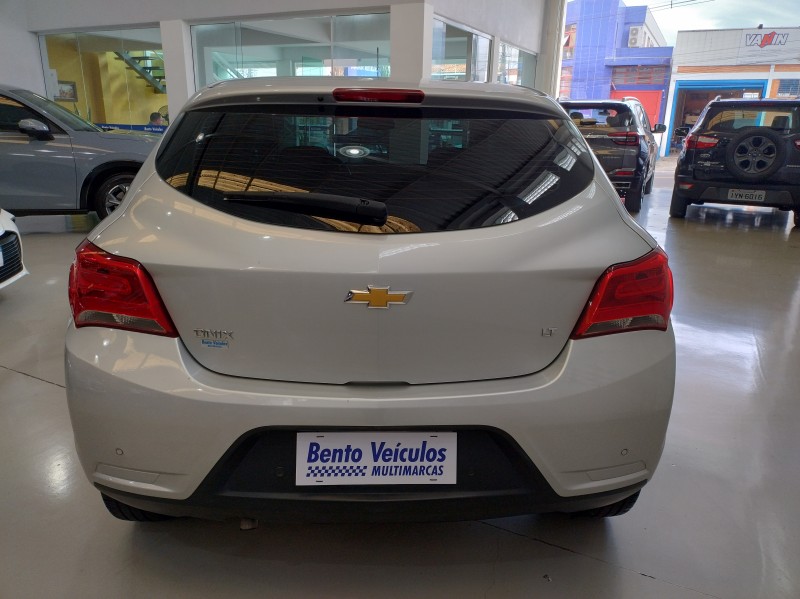 ONIX 1.0 LT PLUS 8V FLEX 4P MANUAL - 2019 - BENTO GONçALVES