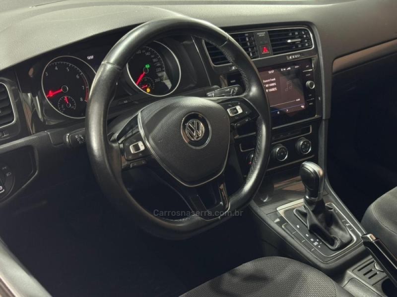 GOLF 1.0 200 TSI TOTAL FLEX COMFORTLINE TIPTRONIC - 2018 - ESTâNCIA VELHA