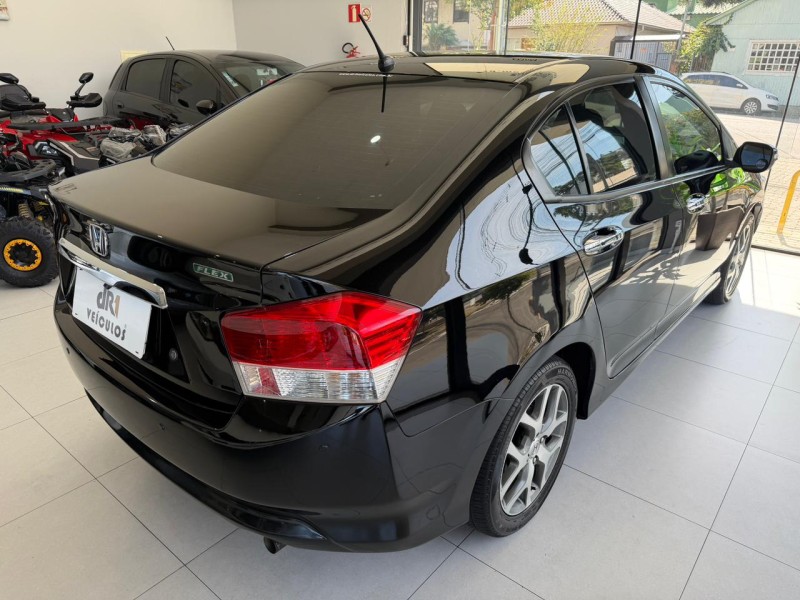 CITY 1.5 EX 16V FLEX 4P MANUAL - 2010 - CAXIAS DO SUL