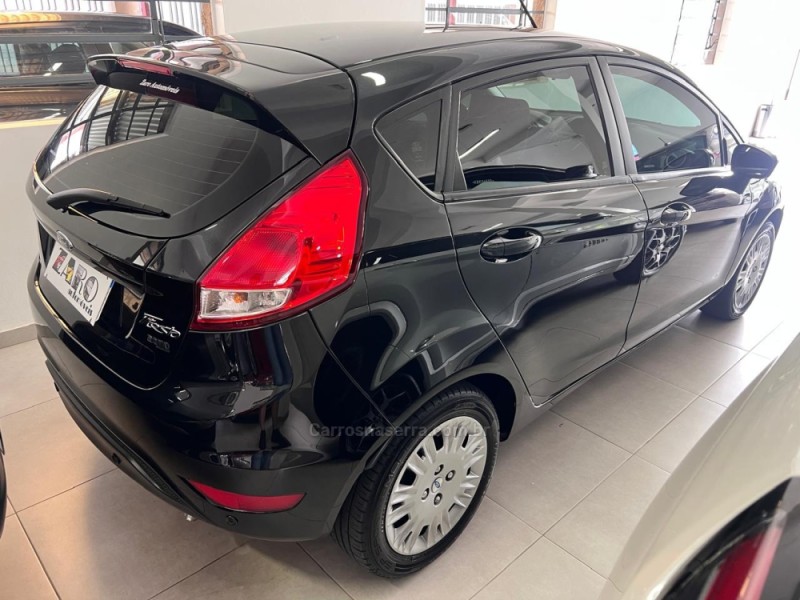 FIESTA 1.6 SE HATCH 16V FLEX 4P MANUAL - 2019 - CARLOS BARBOSA