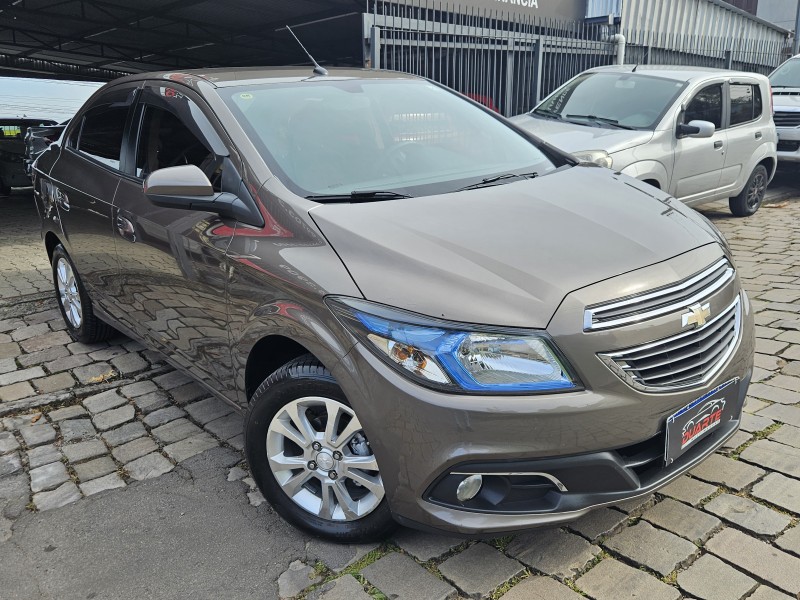 PRISMA 1.4 MPFI LTZ 8V FLEX 4P MANUAL - 2014 - CAXIAS DO SUL