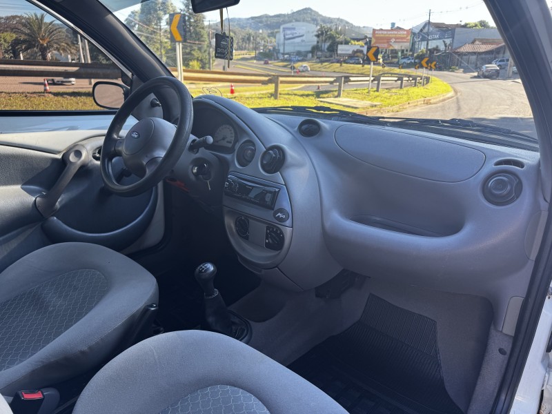 KA 1.0 MPI GL 8V GASOLINA 2P MANUAL - 2000 - DOIS IRMãOS
