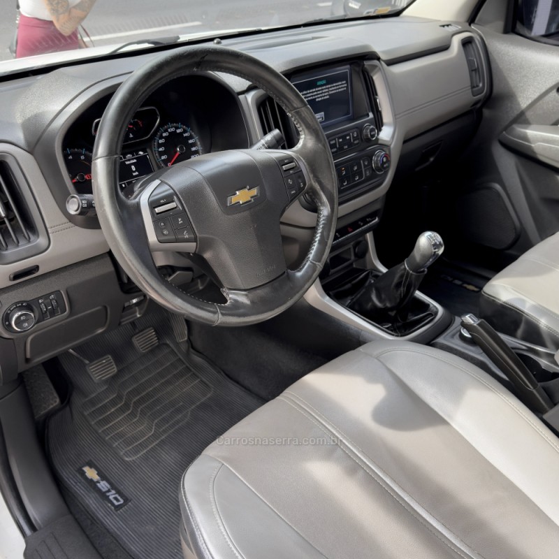 S10 2.5 LTZ 4X4 CD 16V FLEX 4P MANUAL - 2017 - FLORES DA CUNHA