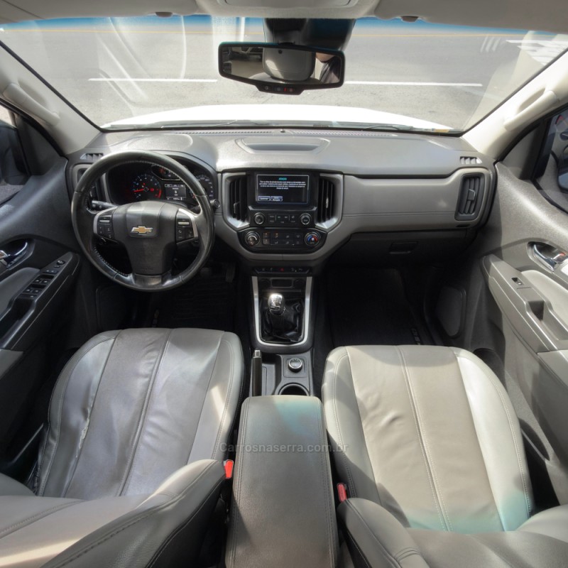S10 2.5 LTZ 4X4 CD 16V FLEX 4P MANUAL - 2017 - FLORES DA CUNHA