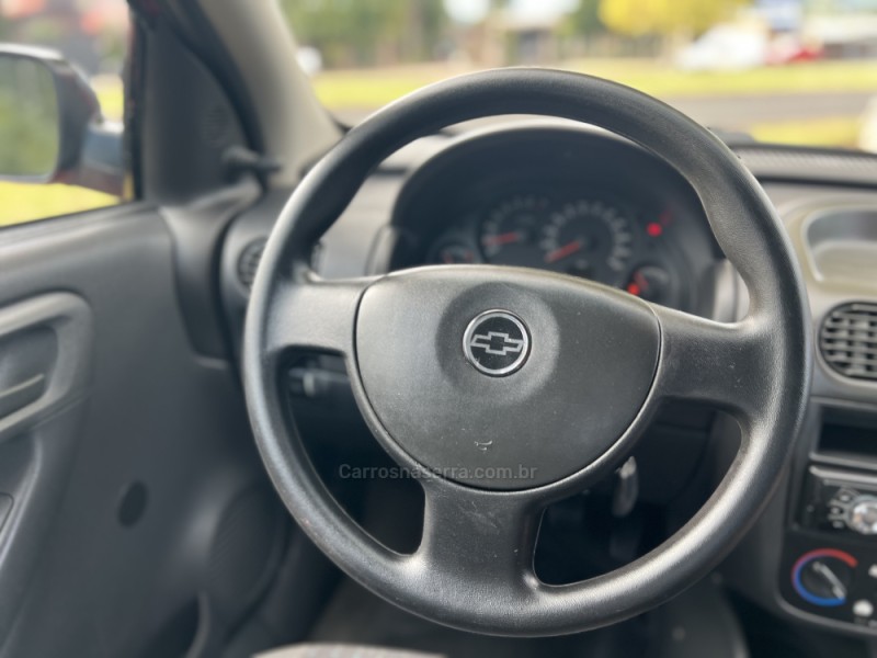CORSA 1.4 MPFI MAXX 8V FLEX 4P MANUAL - 2011 - DOIS IRMãOS