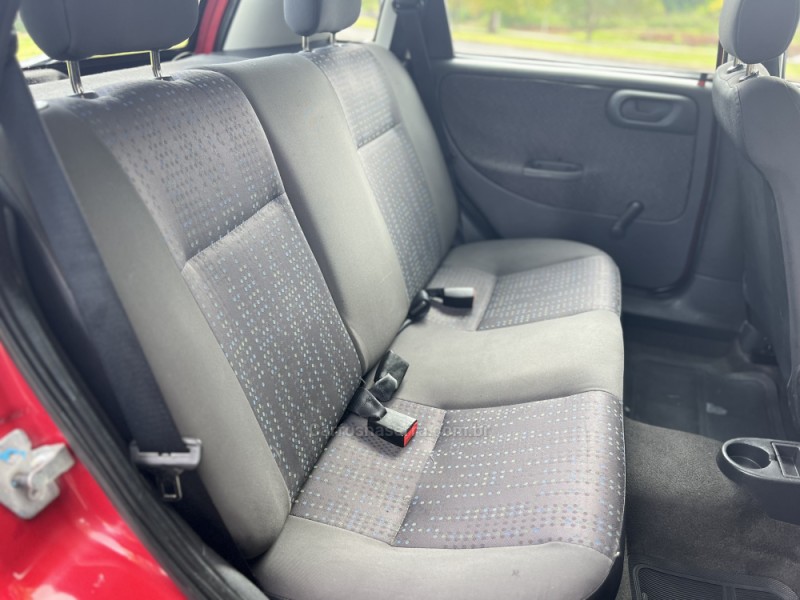 CORSA 1.4 MPFI MAXX 8V FLEX 4P MANUAL - 2011 - DOIS IRMãOS