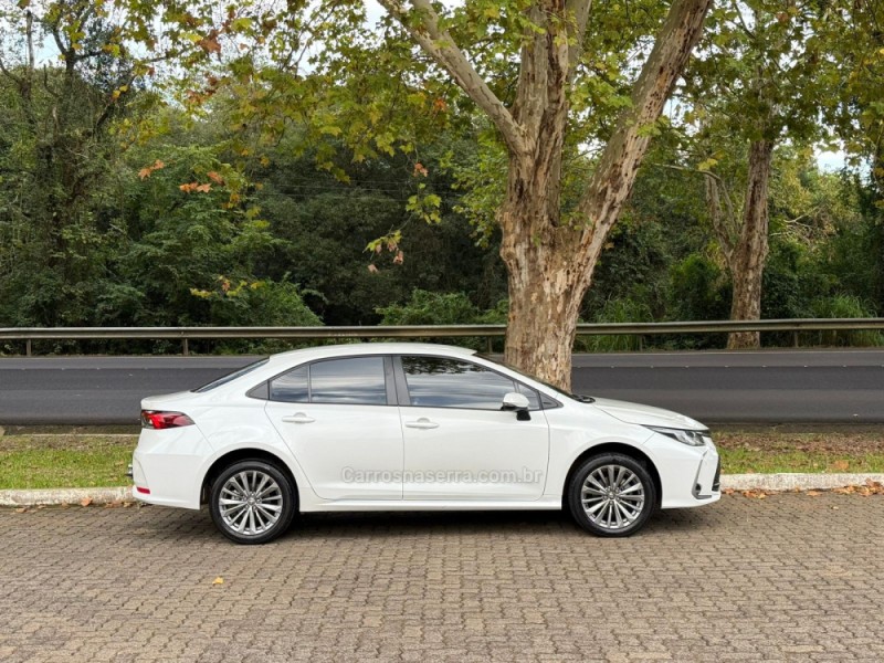 COROLLA 2.0 XEI 16V FLEX 4P AUTOMÁTICO - 2024 - DOIS IRMãOS