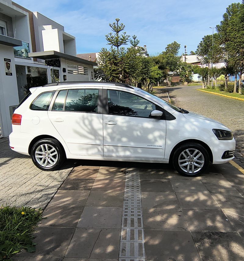 SPACEFOX 1.6 MSI COMFORTLINE 8V FLEX 4P MANUAL - 2015 - FARROUPILHA