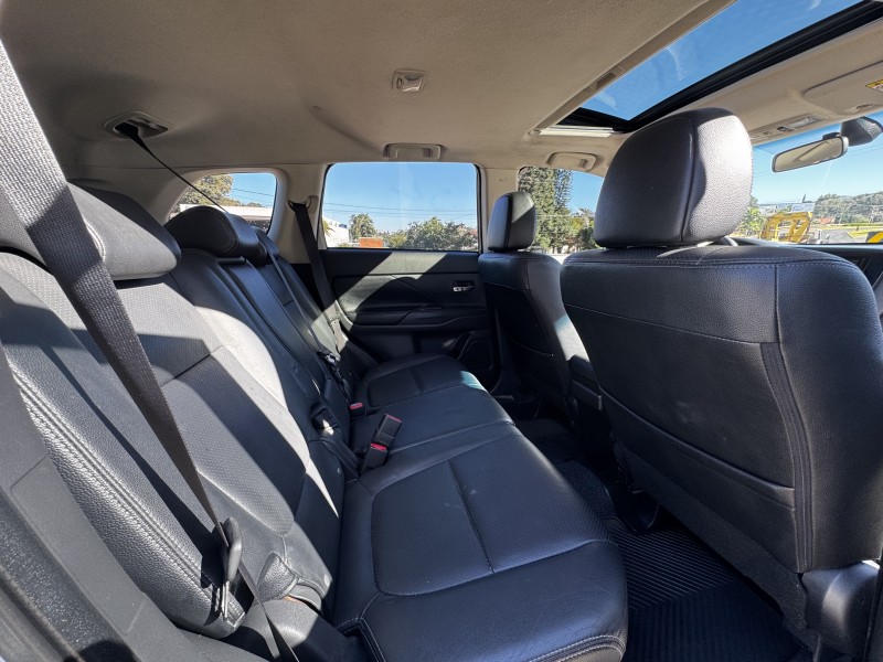 OUTLANDER 2.0 16V GASOLINA 4P AUTOMÁTICO - 2014 - DOIS IRMãOS