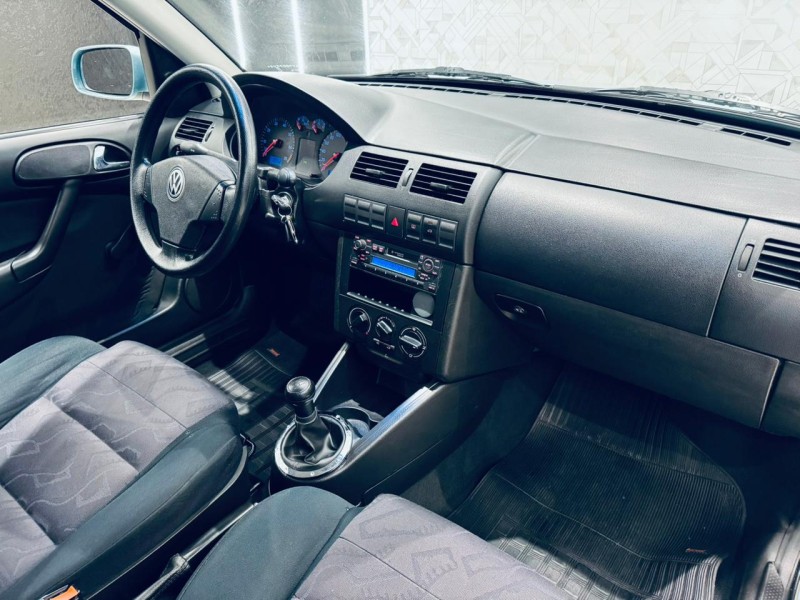 PARATI 2.0 MI 8V GASOLINA 4P MANUAL G.III - 2000 - CAXIAS DO SUL