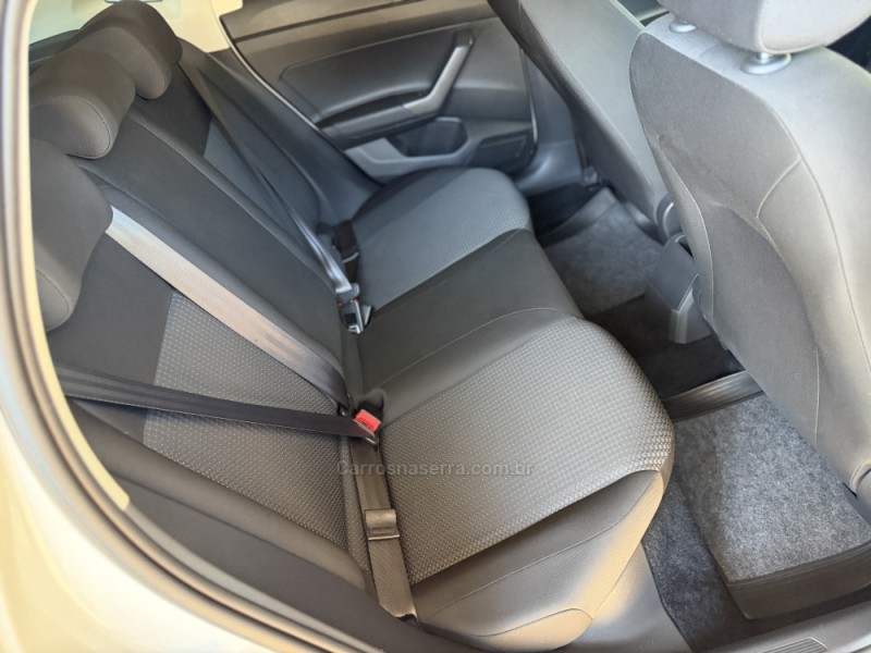 POLO 1.0 MPI 12V FLEX 4P MANUAL - 2021 - NOVA PRATA