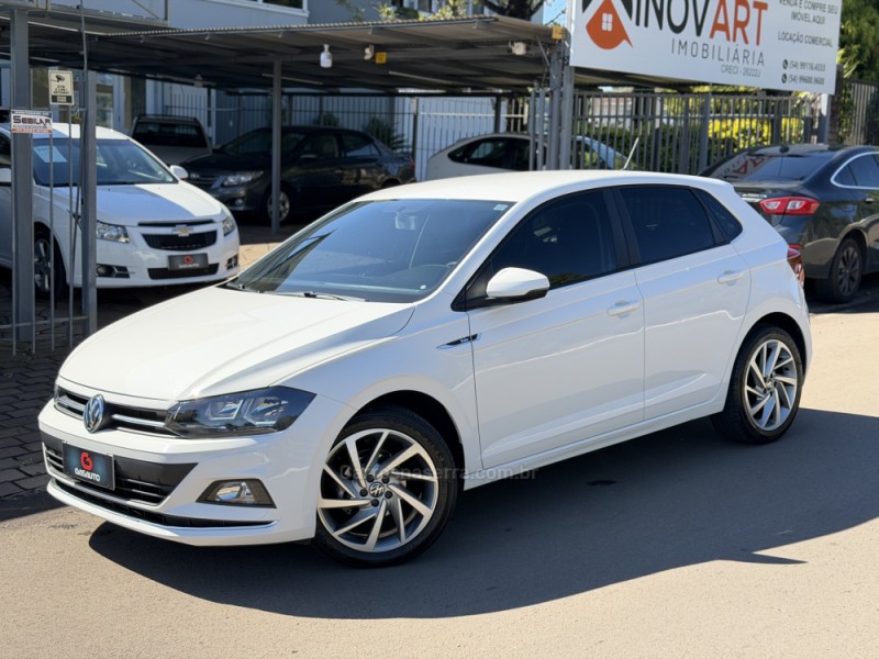POLO 1.0 MPI 12V FLEX 4P MANUAL - 2021 - NOVA PRATA