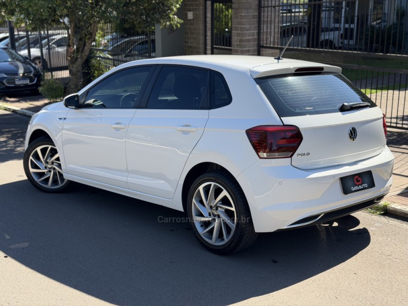 POLO 1.0 MPI 12V FLEX 4P MANUAL - 2021 - NOVA PRATA
