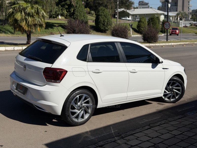 POLO 1.0 MPI 12V FLEX 4P MANUAL - 2021 - NOVA PRATA