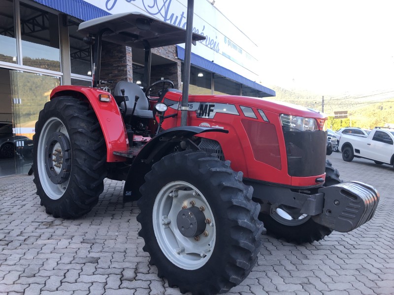trator 4275  2018 vale real