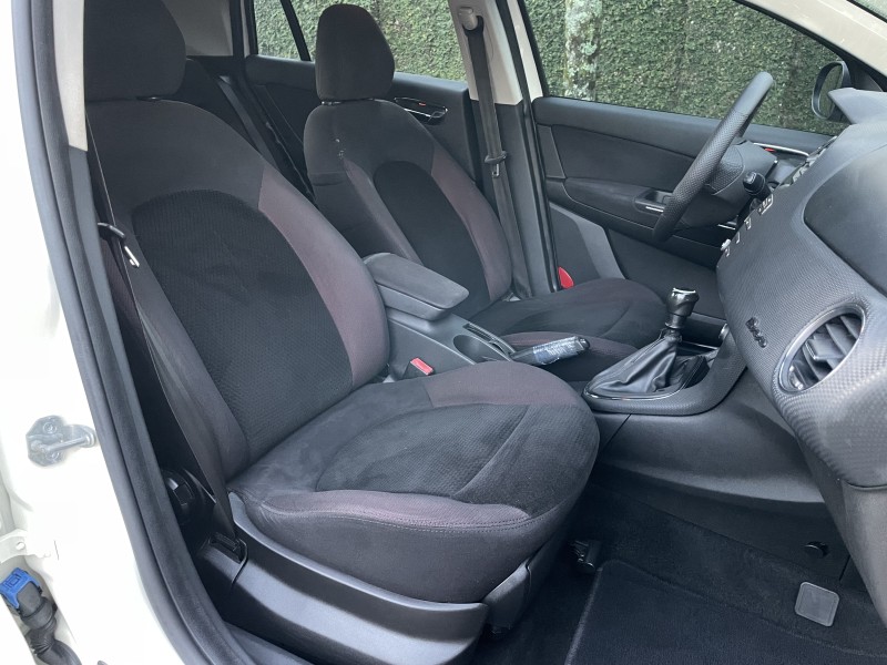 BRAVO 1.8 ABSOLUTE 16V FLEX 4P MANUAL - 2011 - CAXIAS DO SUL