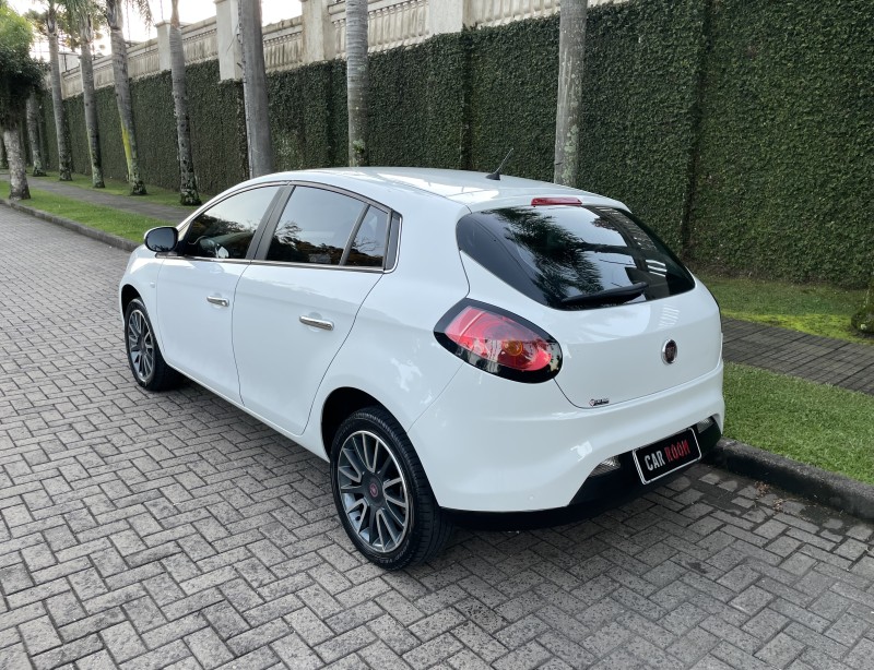 BRAVO 1.8 ABSOLUTE 16V FLEX 4P MANUAL - 2011 - CAXIAS DO SUL