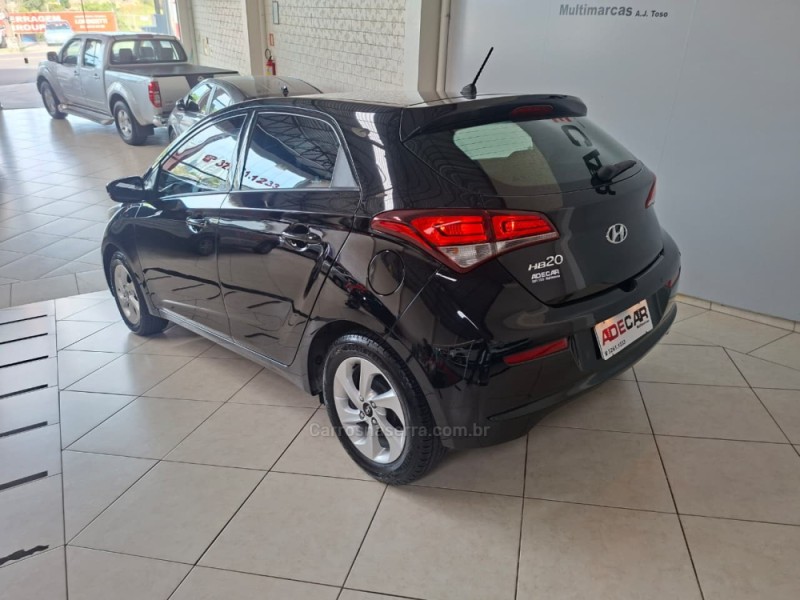 HB20 1.0 COMFORT STYLE 12V FLEX 4P MANUAL - 2016 - FARROUPILHA