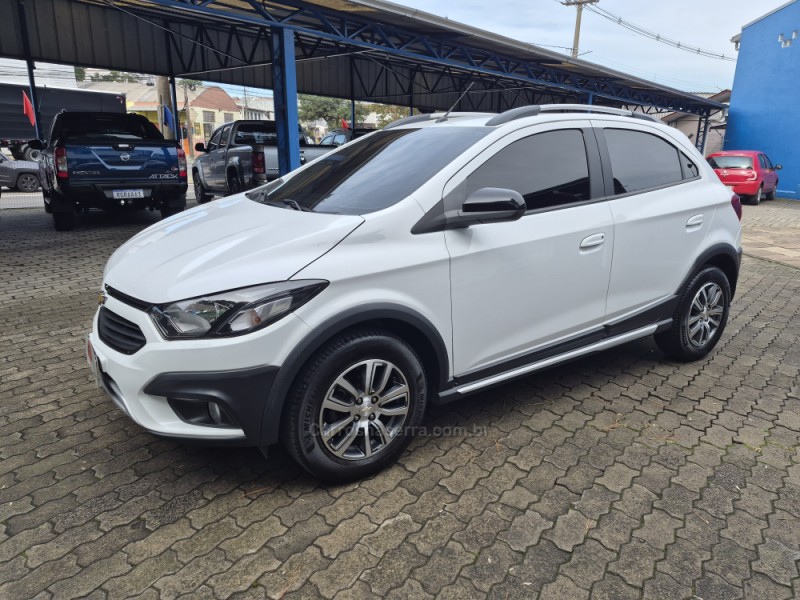 ONIX 1.4 MPFI ACTIV 8V FLEX 4P AUTOMÁTICO