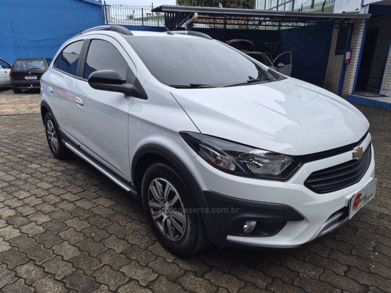 ONIX 1.4 MPFI ACTIV 8V FLEX 4P AUTOMÁTICO - 2018 - CAXIAS DO SUL