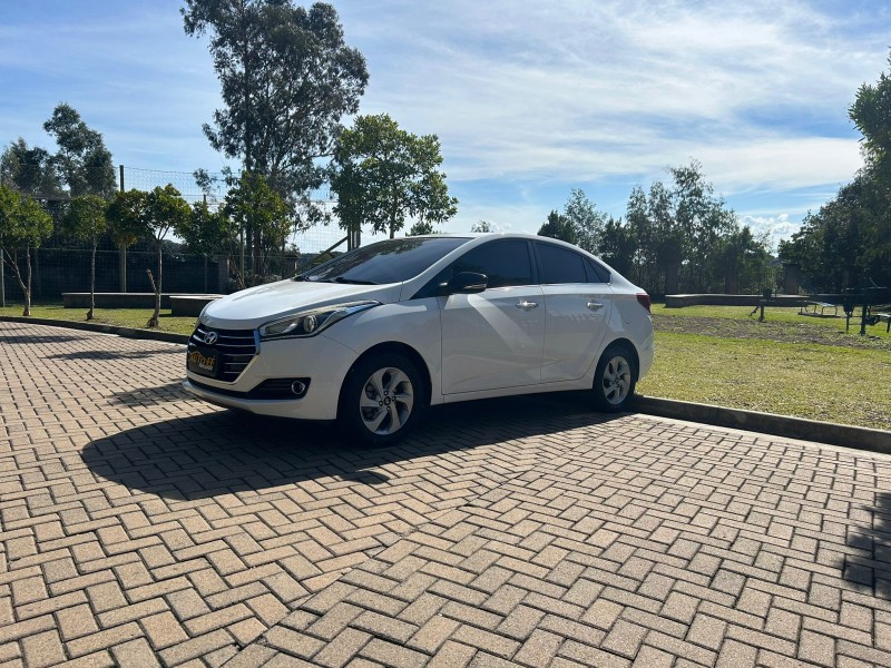 HB20S 1.6 PREMIUM 16V FLEX 4P AUTOMÁTICO - 2016 - CANELA
