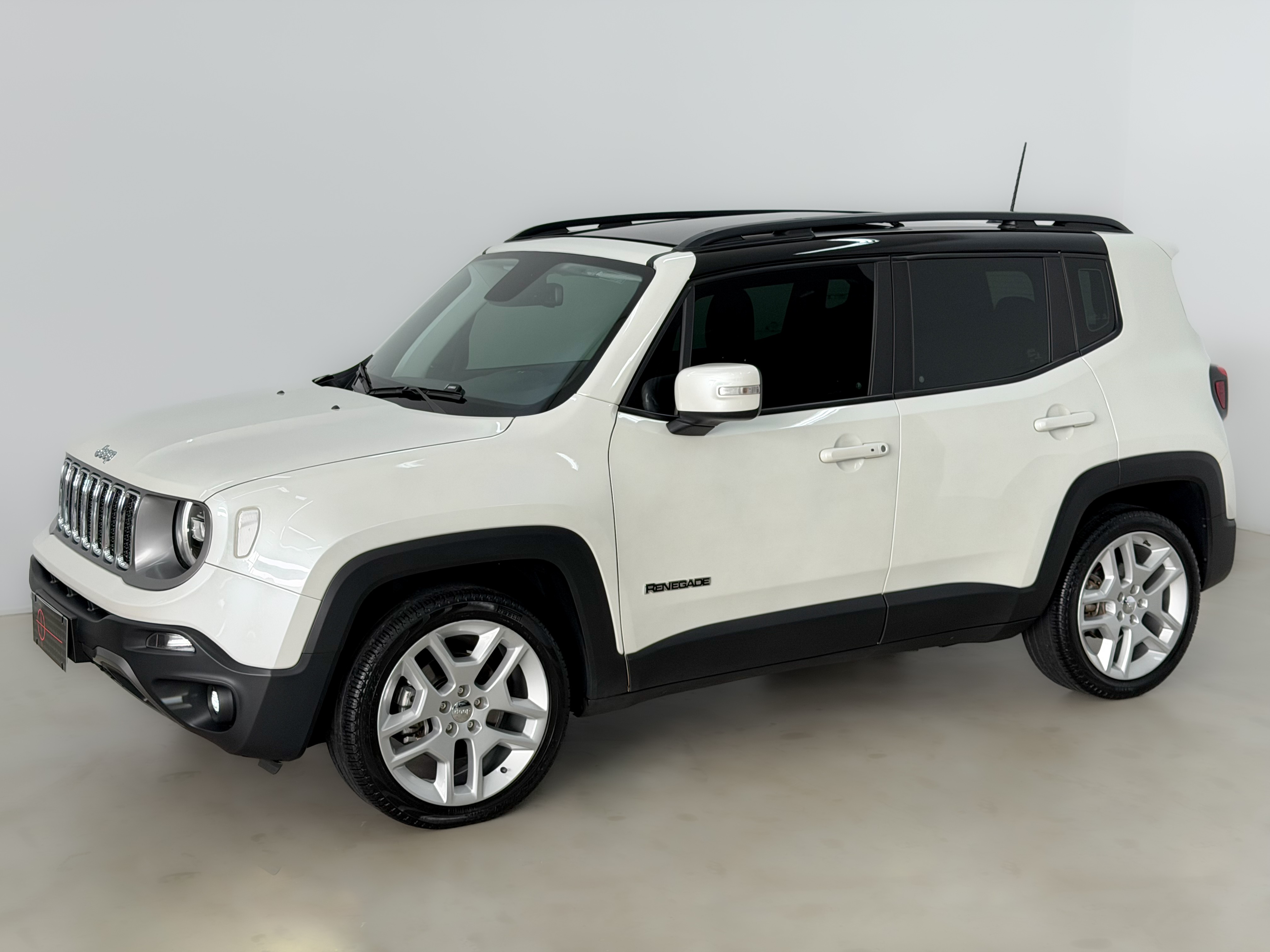 JEEP RENEGADE — foto 2