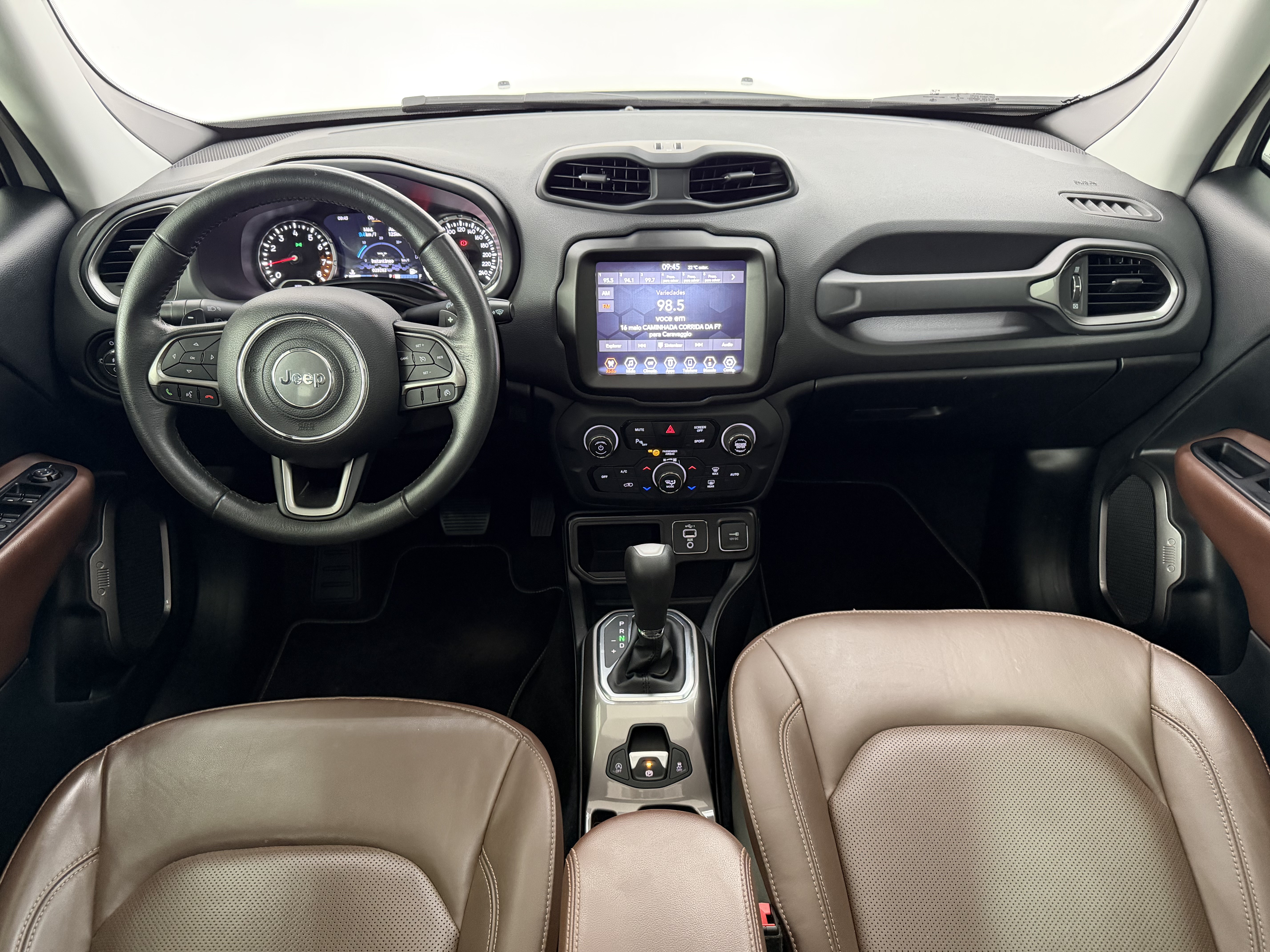 JEEP RENEGADE — foto 3