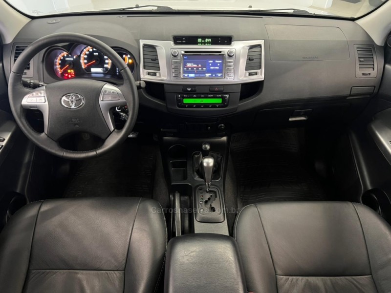 HILUX 3.0 SRV TOP 4X4 CD 16V TURBO INTERCOOLER DIESEL 4P AUTOMÁTICO - 2014 - FLORES DA CUNHA