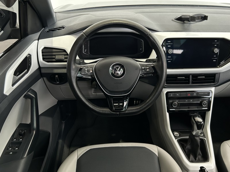 T-CROSS 1.4 HIGHLINE TSI 16V FLEX 4P AUTOMÁTICO - 2020 - CAXIAS DO SUL