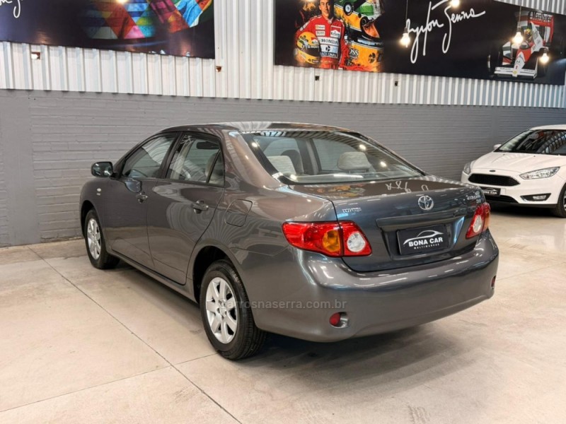 COROLLA 1.6 XLI 16V GASOLINA 4P AUTOMÁTICO - 2010 - CAXIAS DO SUL