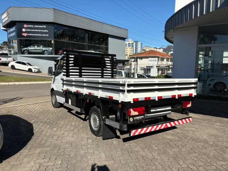 SPRINTER 2.2 CHASSI 416 LONGO TURBO DIESEL 3P MANUAL - 2022 - FARROUPILHA