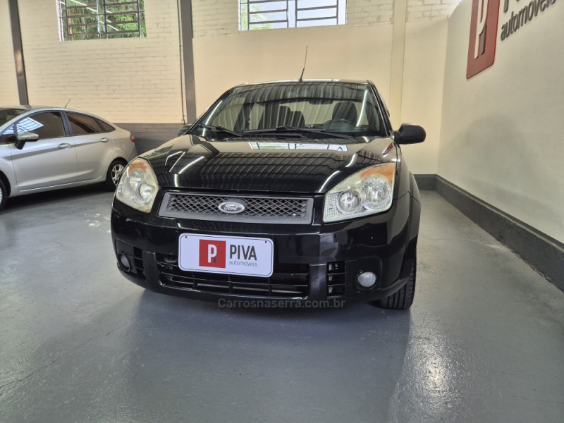FIESTA 1.6 MPI SEDAN 8V FLEX 4P MANUAL - 2009 - GARIBALDI