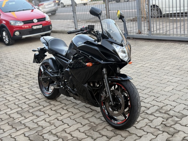 XJ6 F  - 2010 - BENTO GONçALVES