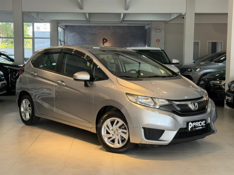 fit 1.5 lx 16v flex 4p manual 2017 caxias do sul