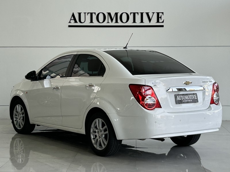 SONIC 1.6 LTZ SEDAN 16V FLEX 4P AUTOMÁTICO - 2014 - CAXIAS DO SUL