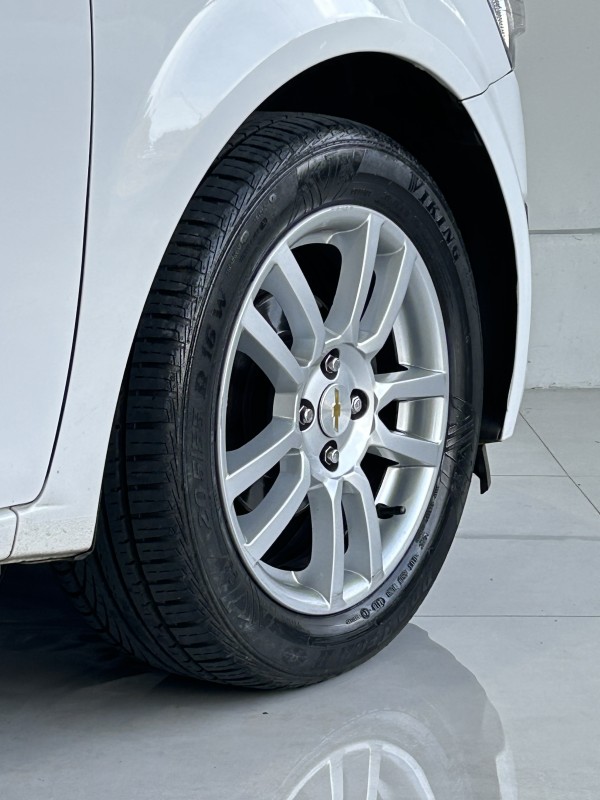 SONIC 1.6 LTZ SEDAN 16V FLEX 4P AUTOMÁTICO - 2014 - CAXIAS DO SUL