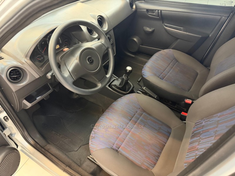 CELTA 1.0 MPFI LIFE 8V FLEX 4P MANUAL - 2009 - BOM RETIRO DO SUL