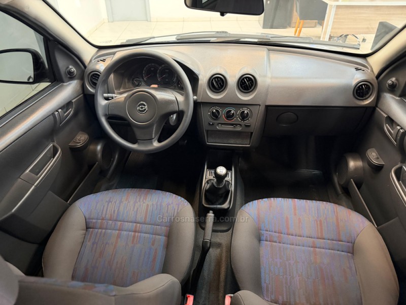 CELTA 1.0 MPFI LIFE 8V FLEX 4P MANUAL - 2009 - BOM RETIRO DO SUL