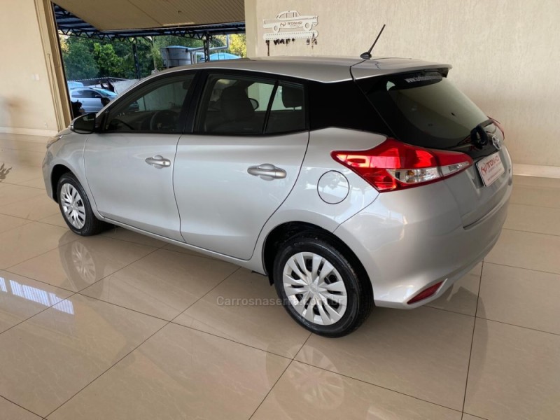 YARIS 1.5 XL 16V FLEX 4P AUTOMATÍCO - 2023 - LAJEADO