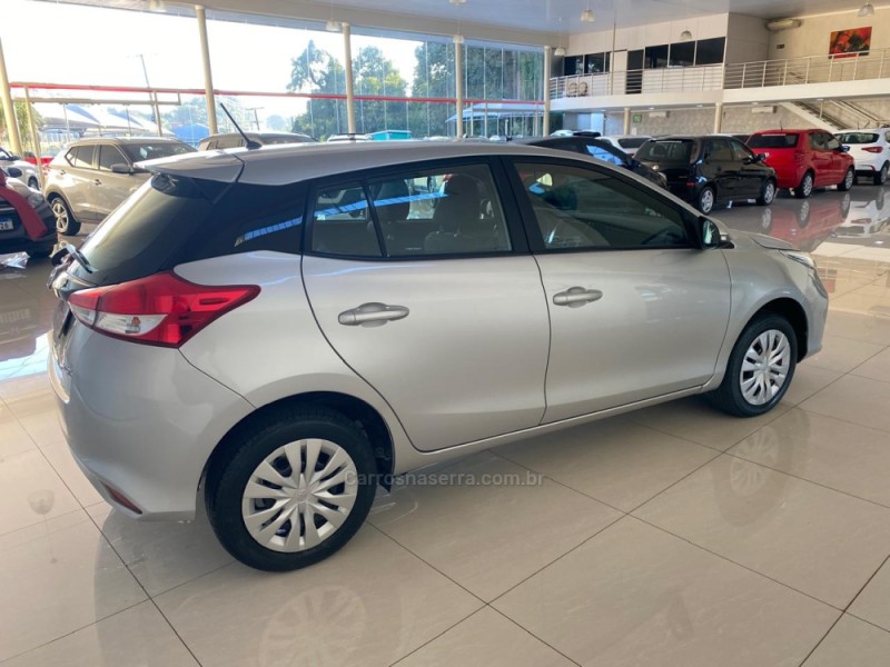 YARIS 1.5 XL 16V FLEX 4P AUTOMATÍCO - 2023 - LAJEADO