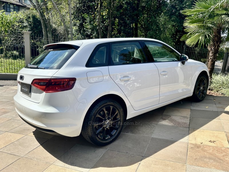 A3 1.4 TFSI SPORTBACK 16V GASOLINA 4P S-TRONIC - 2016 - BENTO GONçALVES