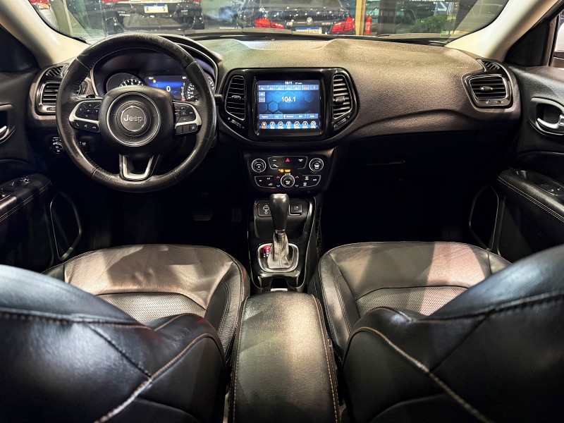 COMPASS 2.0 16V FLEX LIMITED AUTOMÁTICO - 2018 - FARROUPILHA