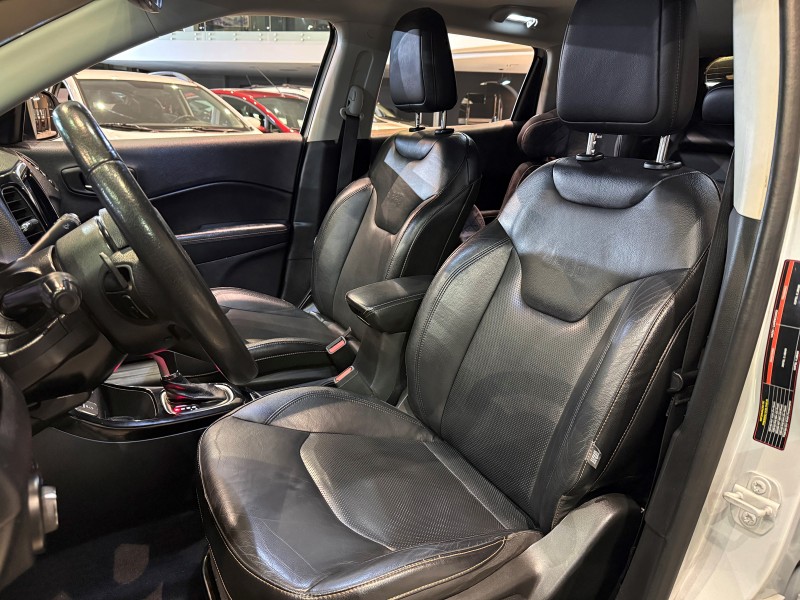 COMPASS 2.0 16V FLEX LIMITED AUTOMÁTICO - 2018 - FARROUPILHA
