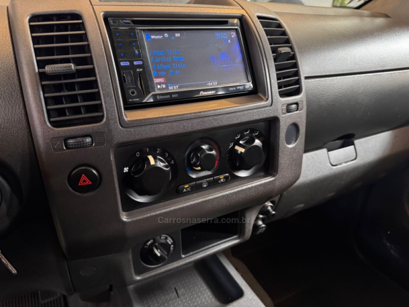 FRONTIER 2.5 XE 4X4 CD TURBO ELETRONIC DIESEL 4P MANUAL - 2013 - CAMPO BOM