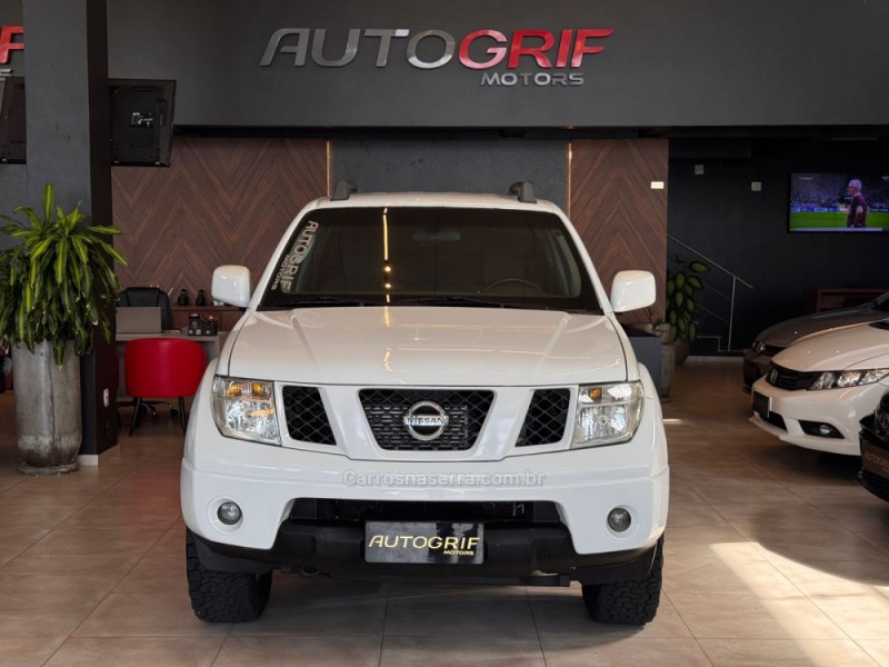 FRONTIER 2.5 XE 4X4 CD TURBO ELETRONIC DIESEL 4P MANUAL - 2013 - CAMPO BOM
