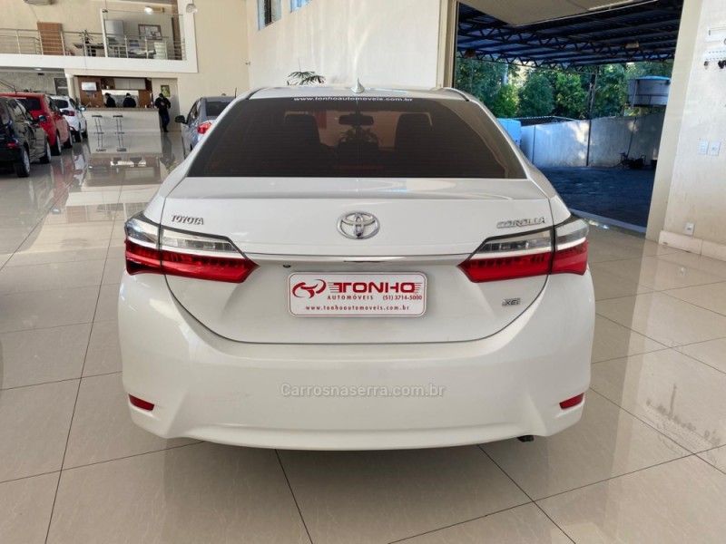 COROLLA 2.0 XEI 16V FLEX 4P AUTOMÁTICO - 2019 - LAJEADO