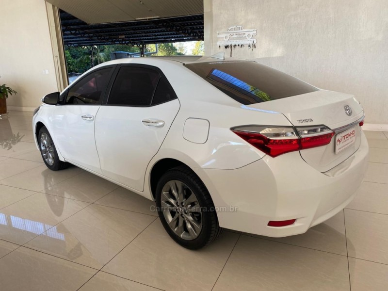 COROLLA 2.0 XEI 16V FLEX 4P AUTOMÁTICO - 2019 - LAJEADO