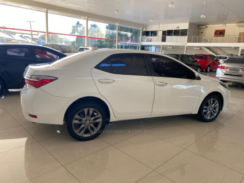 COROLLA 2.0 XEI 16V FLEX 4P AUTOMÁTICO - 2019 - LAJEADO