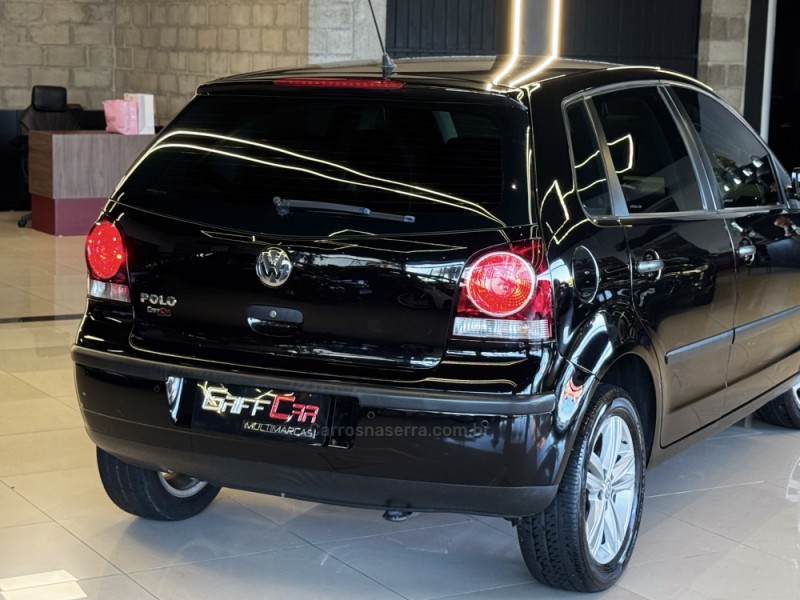 POLO 1.6 MI 8V FLEX 4P MANUAL - 2010 - DOIS IRMãOS