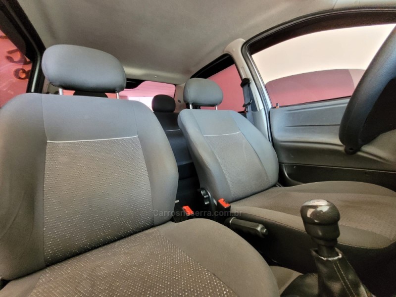 CLASSIC 1.0 MPFI LS 8V FLEX 4P MANUAL - 2015 - CANELA